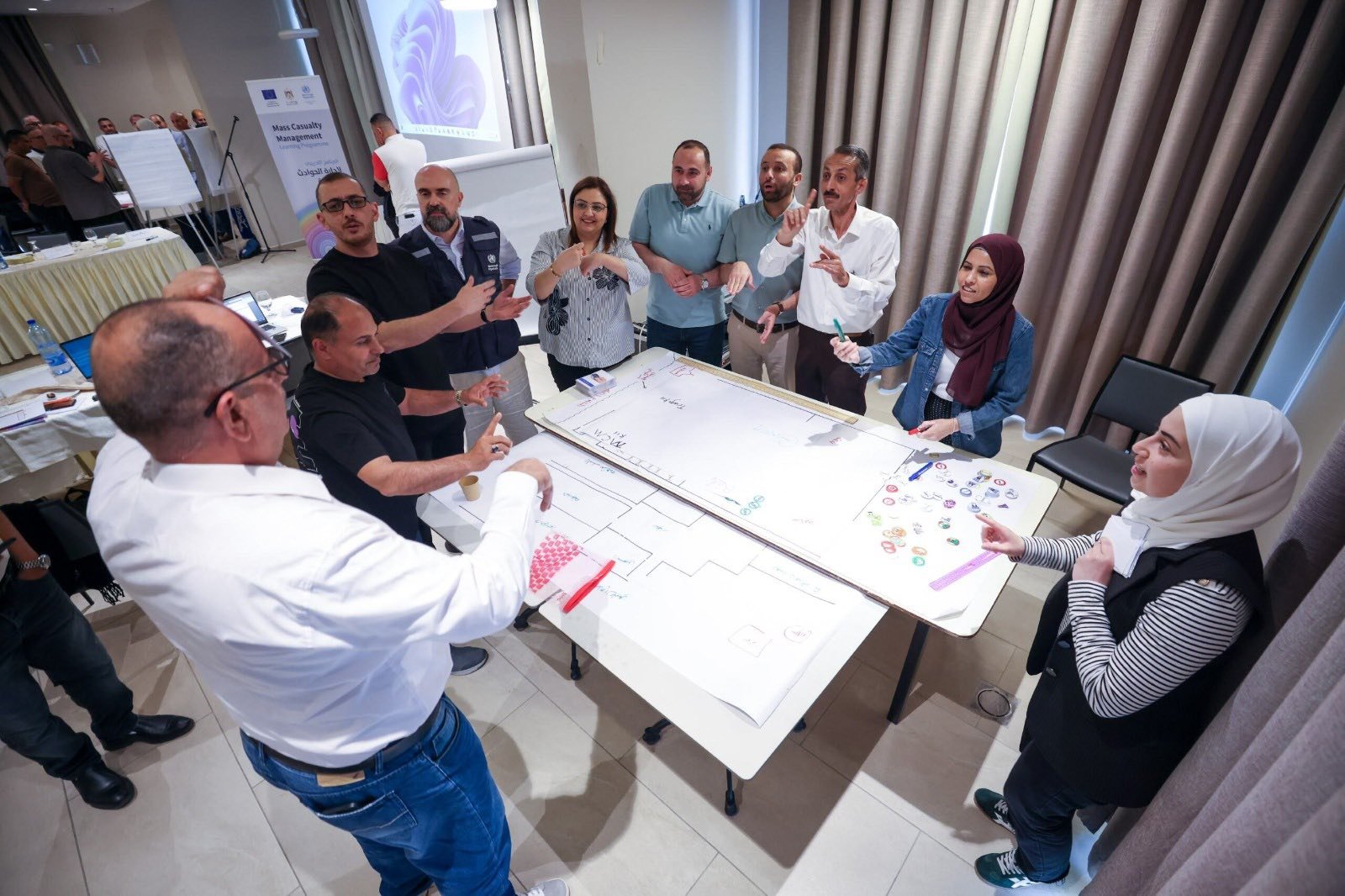 وزارة الصحة تجري تدريباً متقدماً في التعامل مع الإصابات الجماعية